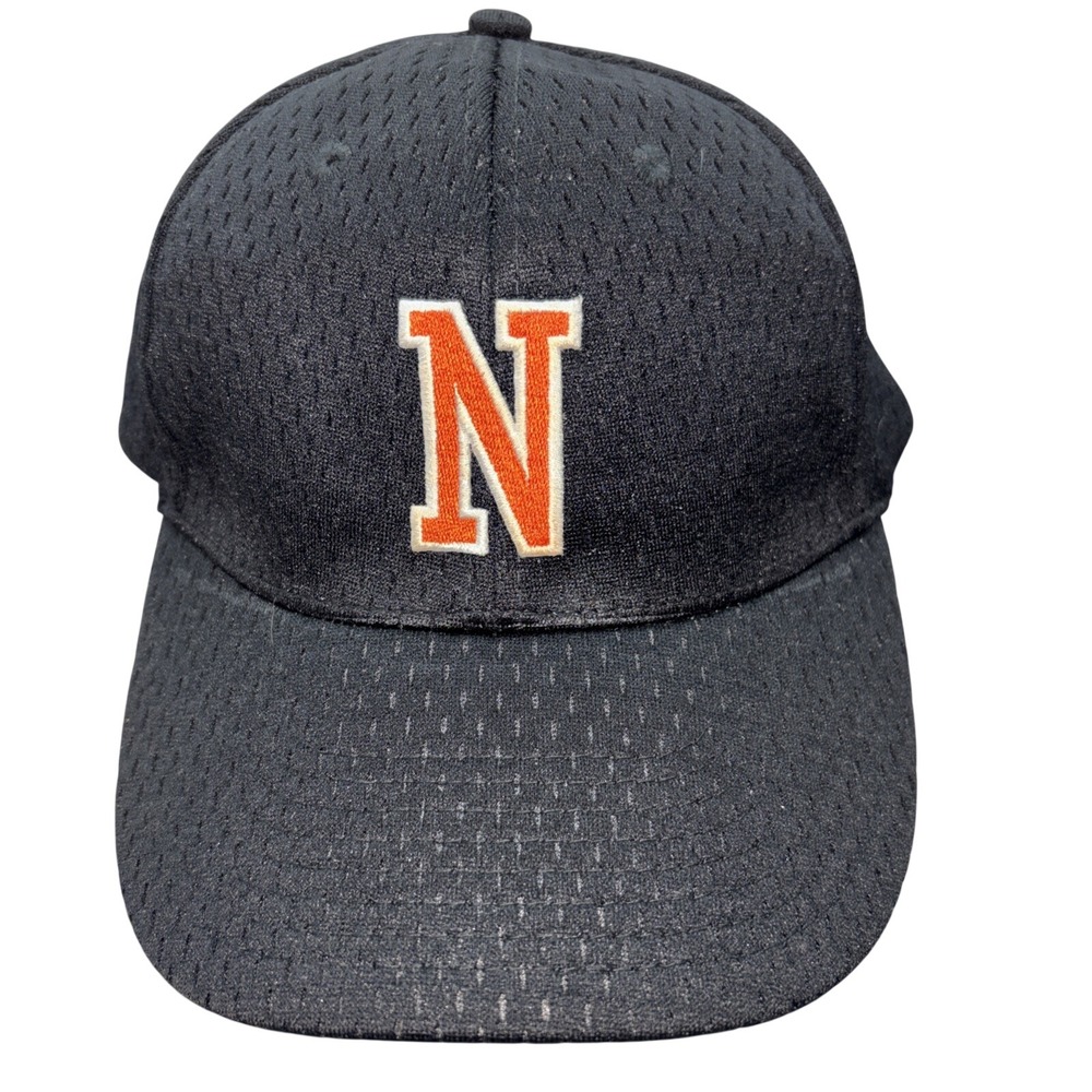 Vintage Newport Embroidered  Cap Hat Size M/L Black
